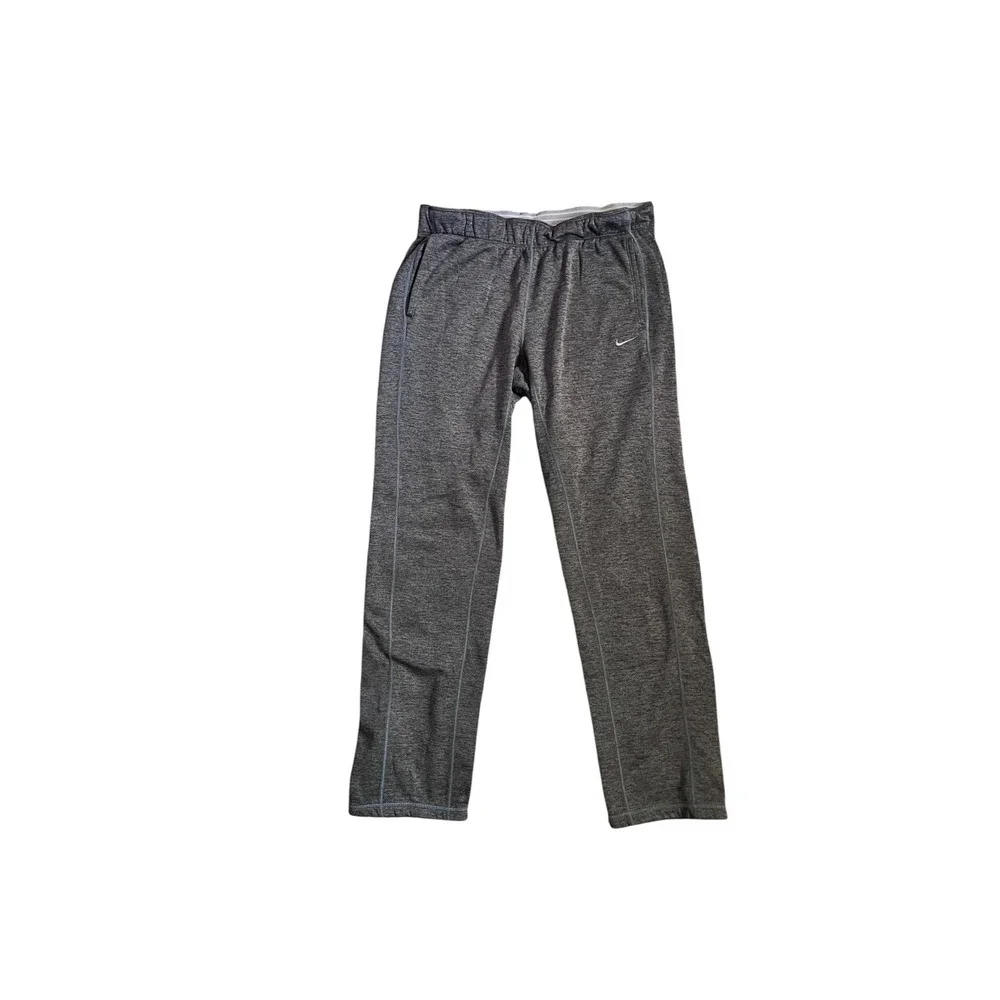Nike Therma-FIT Fleece Track Pants with Zipper Cuffs